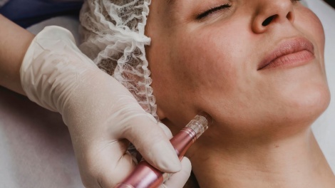 Express Beauty: Tratamento Facial de Luminosidade e Rejuvenescimento