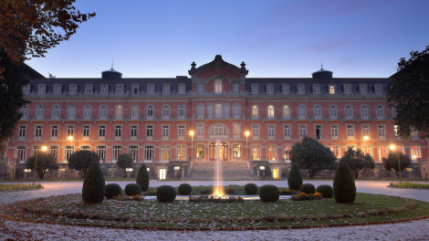 A grande entrada do Vidago Palace Hotel
